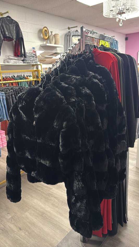 BLK FAUX FUR COAT(2STYLES)